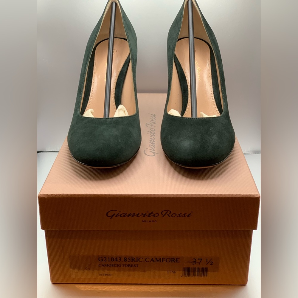 New Gianvito Rossi Forrest Green Suede Pump 85mm, Size 37.5